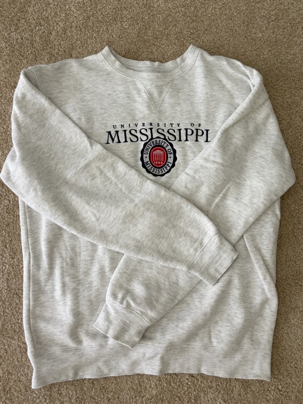 Ole Miss sweatshirt like new